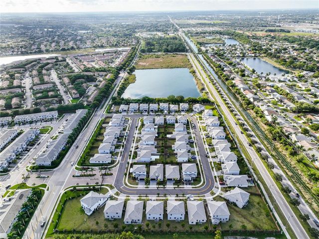 2628 SE 8th Ct, Homestead, FL 33035