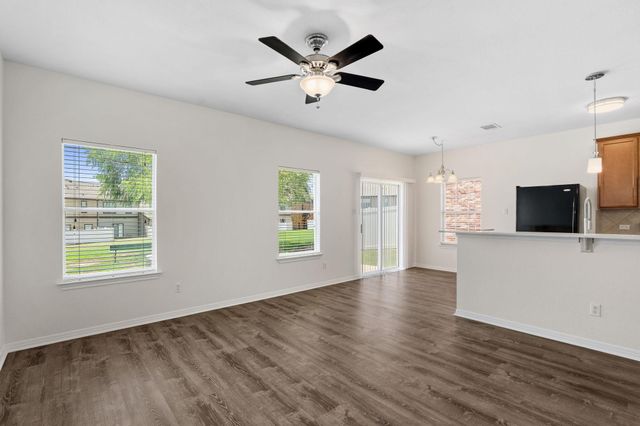 1900 Little Elm TRL 78, Cedar Park, TX 78613