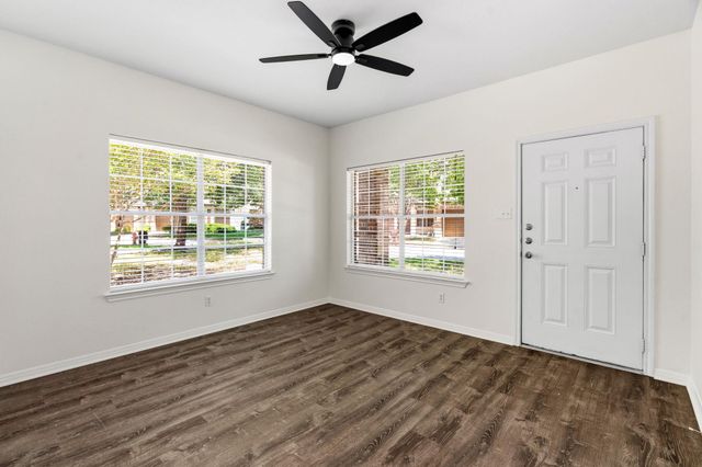 1900 Little Elm TRL 78, Cedar Park, TX 78613