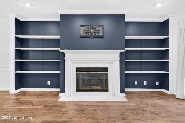 804 Forest Park Rd, Louisville, KY 40223