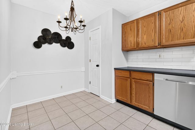 804 Forest Park Rd, Louisville, KY 40223