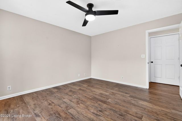804 Forest Park Rd, Louisville, KY 40223