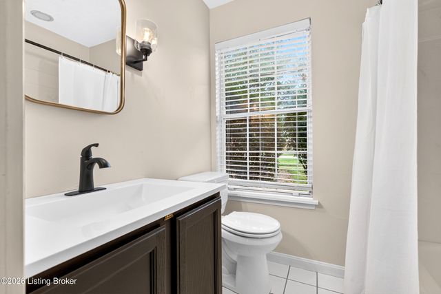 804 Forest Park Rd, Louisville, KY 40223