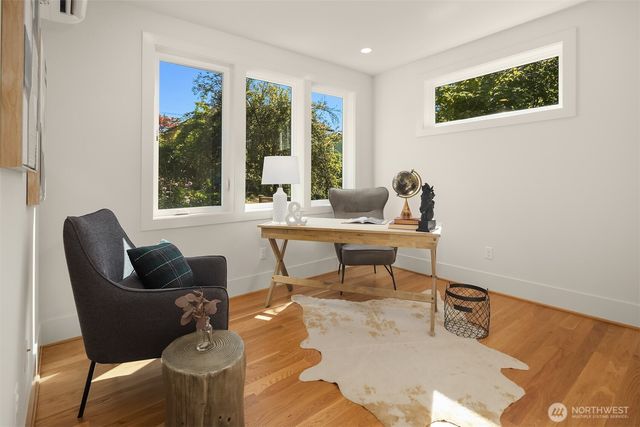 7342 20th Avenue NW, Seattle, WA 98117