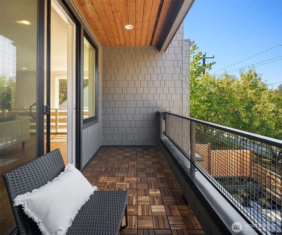 7342 20th Avenue NW, Seattle, WA 98117