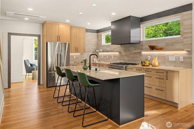 7342 20th Avenue NW, Seattle, WA 98117