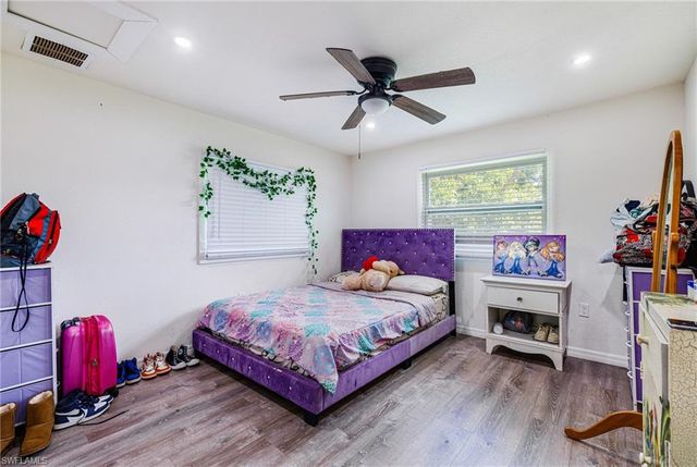 2012 Wright ST, Fort Myers, FL 33916