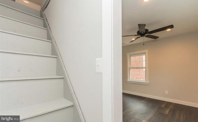 308 S VEITCH ST, Arlington, VA 22204