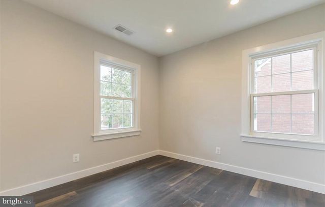 308 S VEITCH ST, Arlington, VA 22204