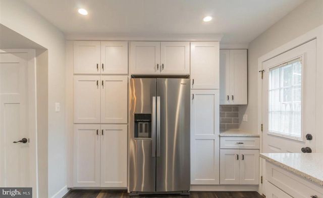 308 S VEITCH ST, Arlington, VA 22204