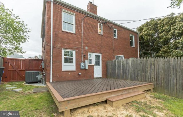 308 S VEITCH ST, Arlington, VA 22204