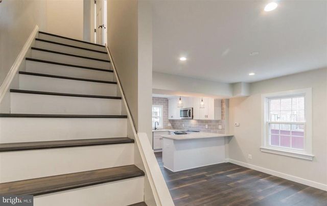 308 S VEITCH ST, Arlington, VA 22204