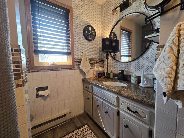 15566 241st Street, Cold Spring, MN 56320