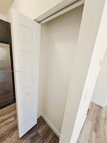 127 NE 184th Ter 127, Miami, FL 33179