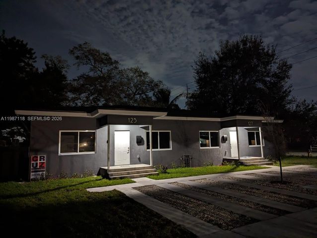 127 NE 184th Ter 127, Miami, FL 33179