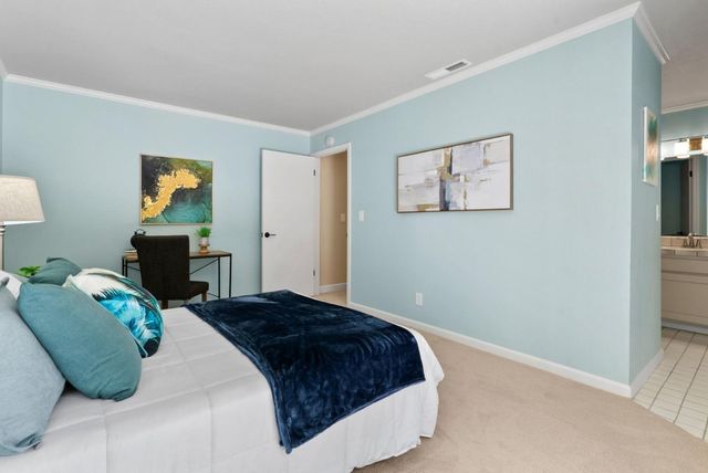 7 Arabian Way, Scotts Valley, CA 95066
