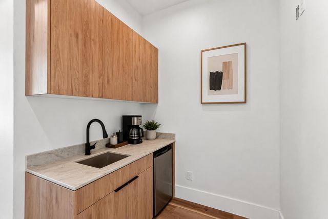 6822 Sidney Street A, Houston, TX 77021