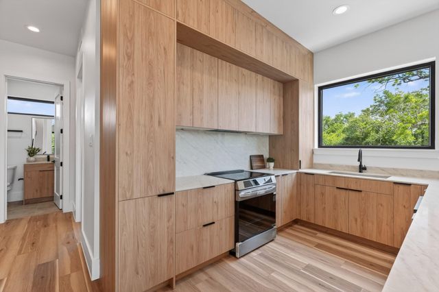 6822 Sidney Street A, Houston, TX 77021