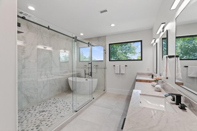 6822 Sidney Street A, Houston, TX 77021