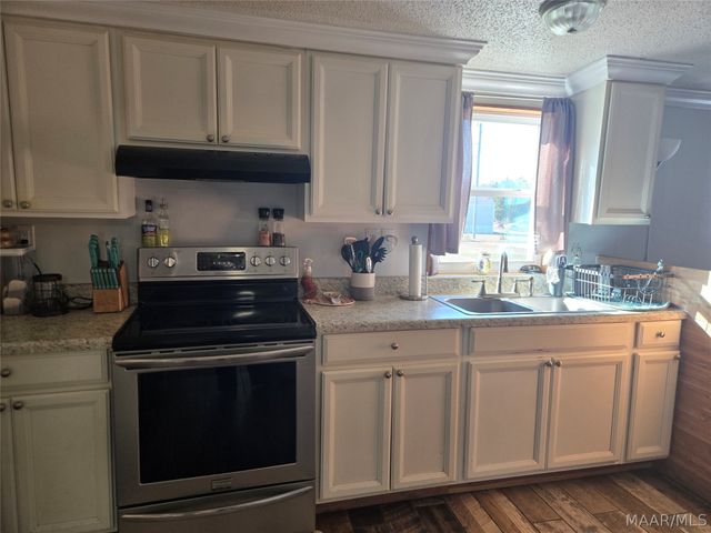 1813 County road 117 Road, Prattville, AL 36067