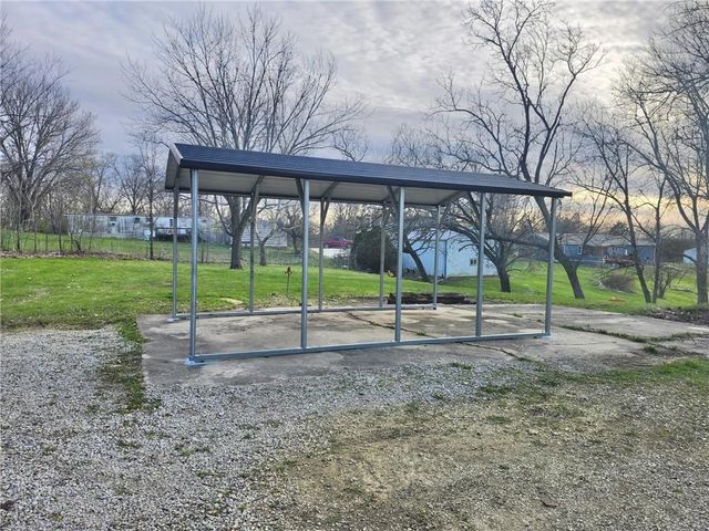 500 W Cain Street, Princeton, MO 64673