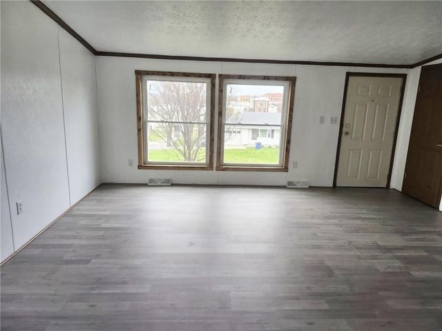 500 W Cain Street, Princeton, MO 64673