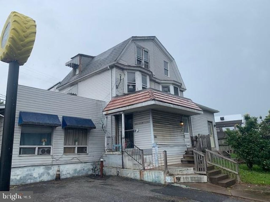 1926 PAXTON ST, Harrisburg, PA 17104