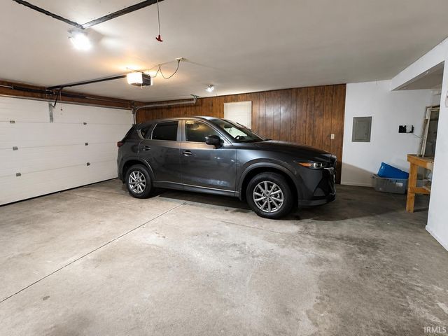 7716 Ridgeside Lane, Fort Wayne, IN 46835