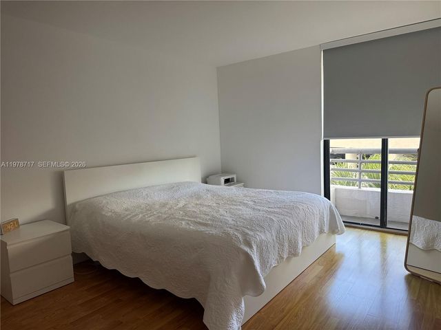 3300 NE 191st St 418, Aventura, FL 33180