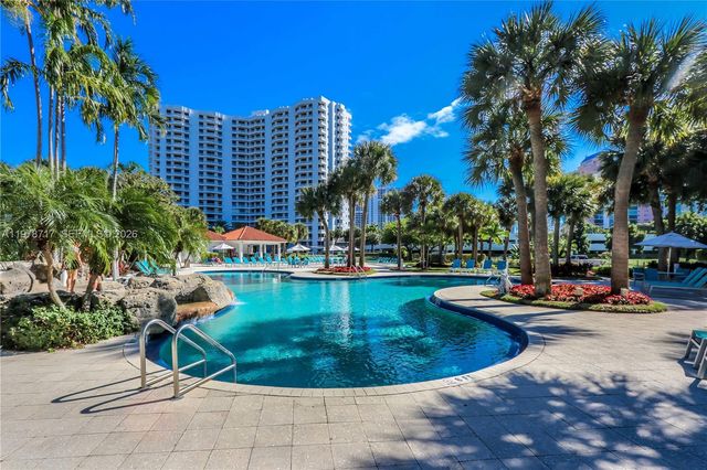 3300 NE 191st St 418, Aventura, FL 33180