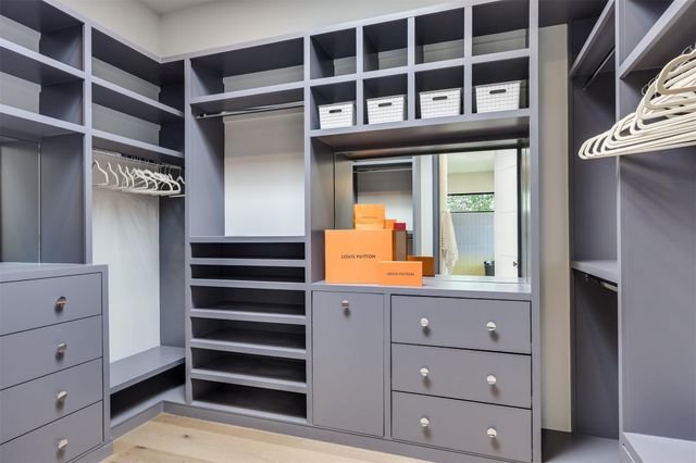 107 W Johanna ST C, Austin, TX 78704