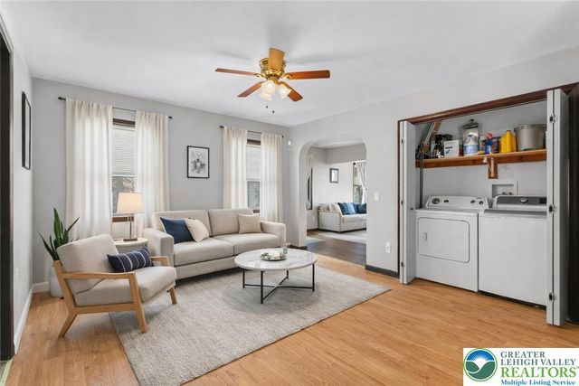 226 Regent Street, Lehman Twp, PA 18324