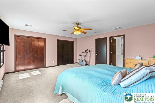 226 Regent Street, Lehman Twp, PA 18324