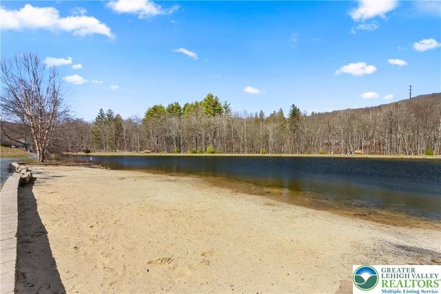 226 Regent Street, Lehman Twp, PA 18324