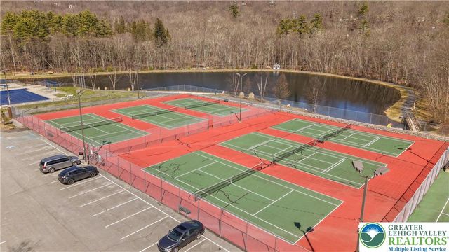 226 Regent Street, Lehman Twp, PA 18324