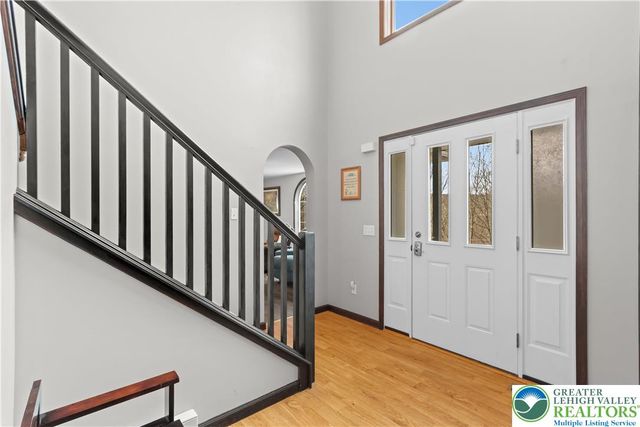 226 Regent Street, Lehman Twp, PA 18324