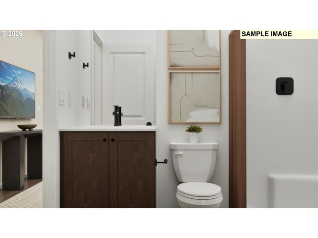 1011 Clemson St, Woodburn, OR 97071