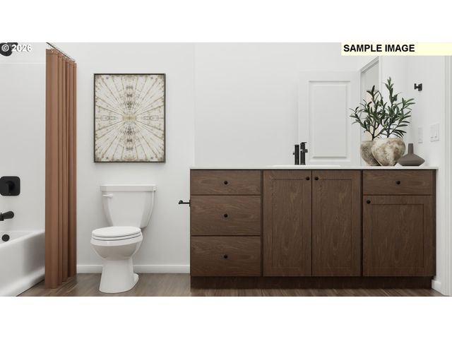 1011 Clemson St, Woodburn, OR 97071