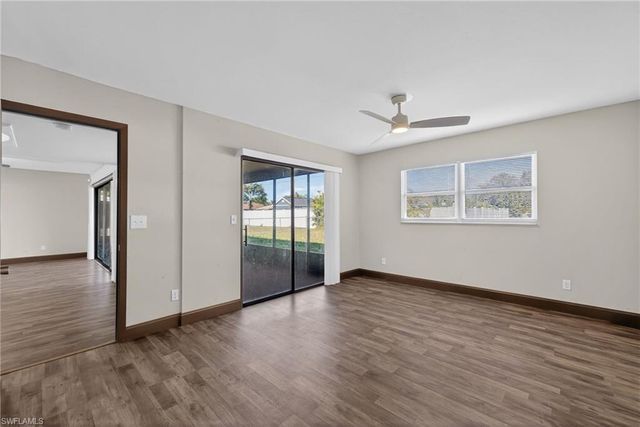 1425 SE 25th LN, Cape Coral, FL 33904