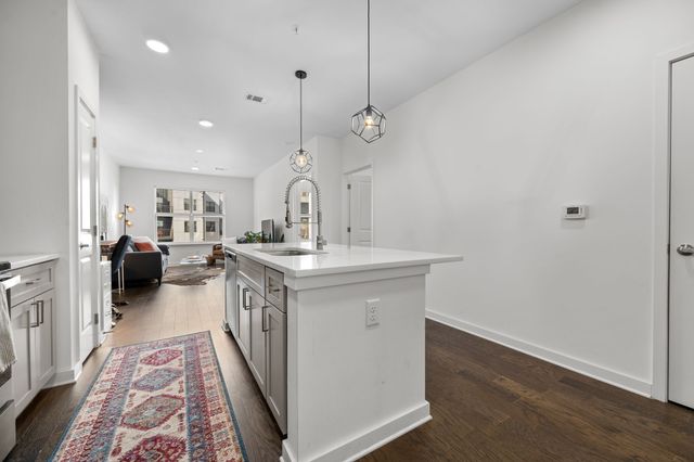 1677 54th Ave N Apt 318, Nashville, TN 37209