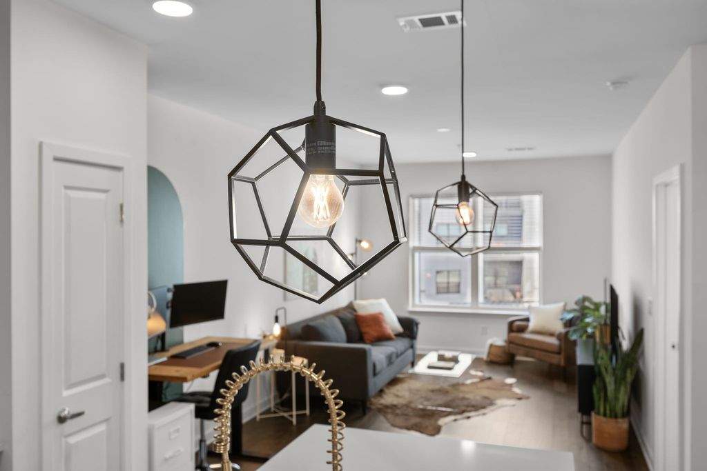 1677 54th Ave N Apt 318, Nashville, TN 37209