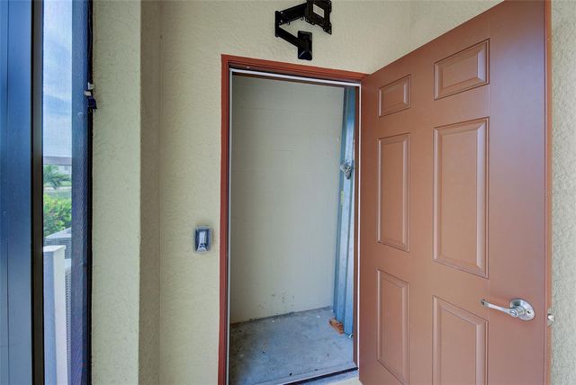 20217 LAGENTE CIRCLE, Venice, FL 34293