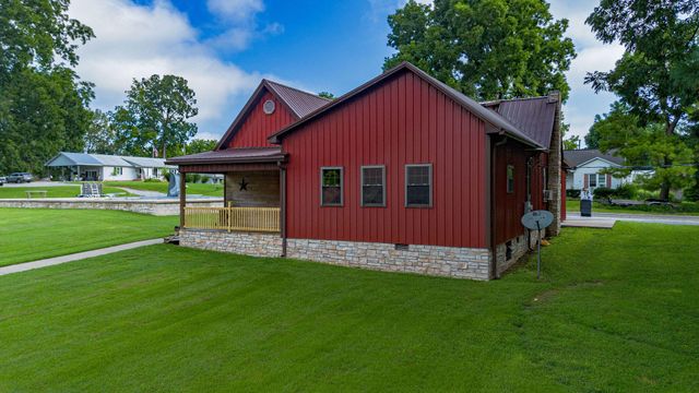 117 Broadway Street, Marion, KY 42064