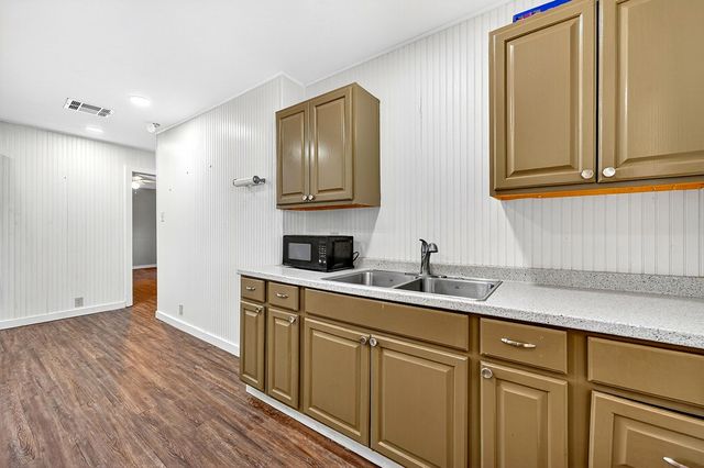 1304 Stanford, Big Spring, TX 79720