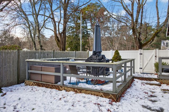 1456 Santuit-Newtown Road, Cotuit, MA 02635