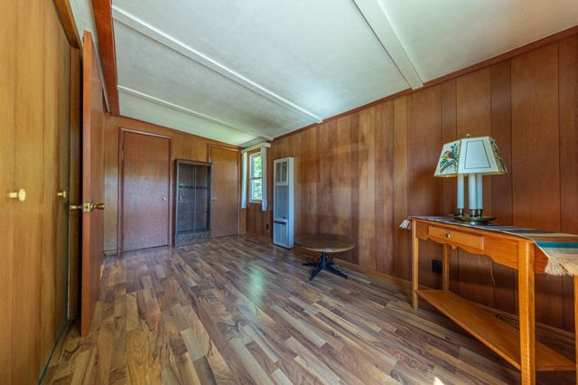 223 Central Avenue N, Wayzata, MN 55391