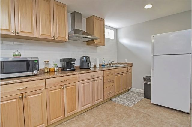 56 Valley St, Everett, MA 02149