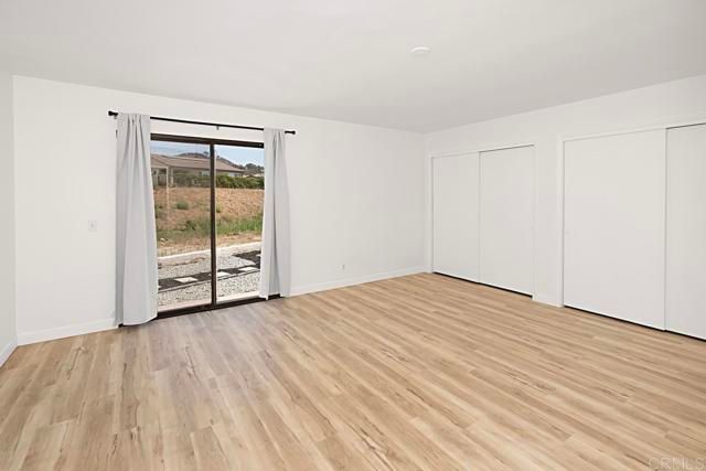 1622 W Country Club Lane, Escondido, CA 92026