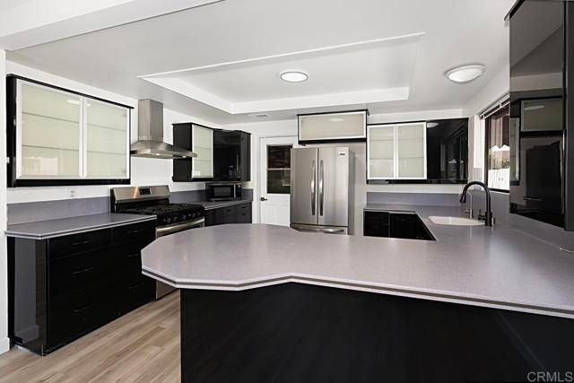 1622 W Country Club Lane, Escondido, CA 92026
