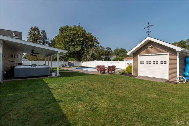 411 Linda View Lane, Utica, NY 13502